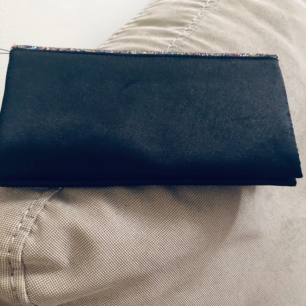 Clutch INC​
